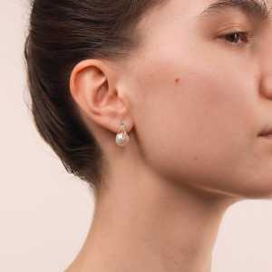 Серьги из золота с фианитами и жемчугом