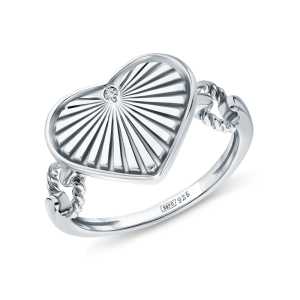 Серебряное кольцо с бриллиантами природными